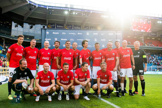 The players of Norway pose for a team photo
