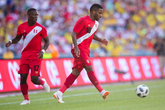 Luis Advincula of Peru and Jefferson Farfan of Peru