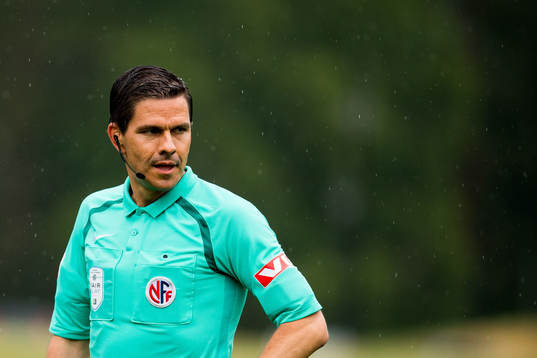 Referee Steinar Hauge