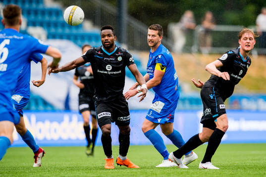 Kachi of Sandnes Ulf, Steffen Jenssen of Notodden and