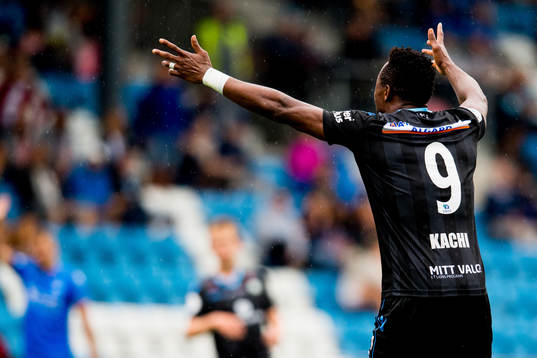 Kachi of Sandnes Ulf reacts