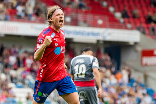 Helsingborgs Carl Johansson jublar