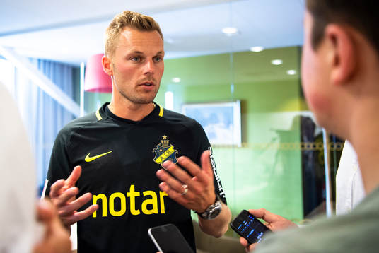 s nyförvärv Sebastian Larsson