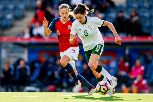 Guro Reiten of Norway and Leanne Kiernan of Ireland