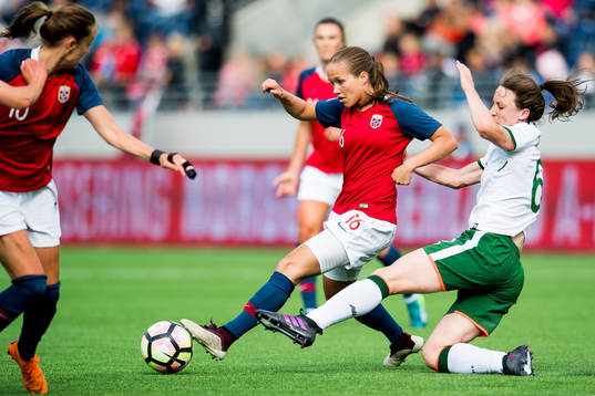 Guro Reiten of Norway and Karen Duggan of Ireland