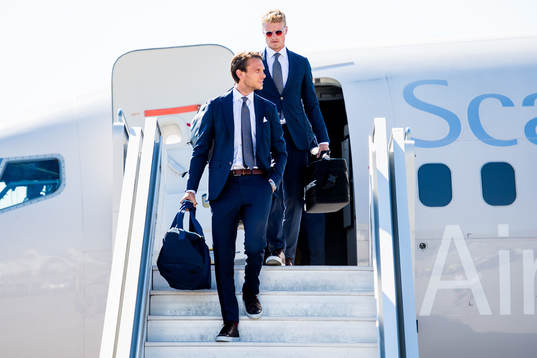 Albin Ekdal and Oscar Hiljemark of Sweden disembark the