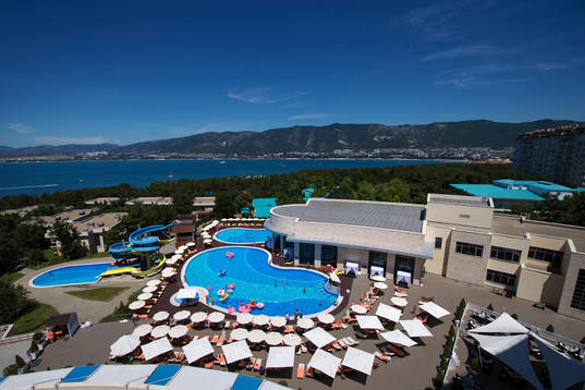 Swimming pools at the Kempinski Hotel