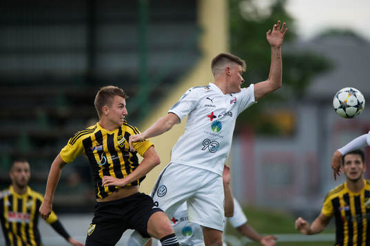 IFK Hässleholms Isak Olsson i matchen i DM mellan IFK