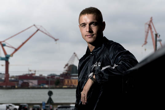 Bläddra bland fler bilder av Fotboll, Porträtt Kristoffer Peterson