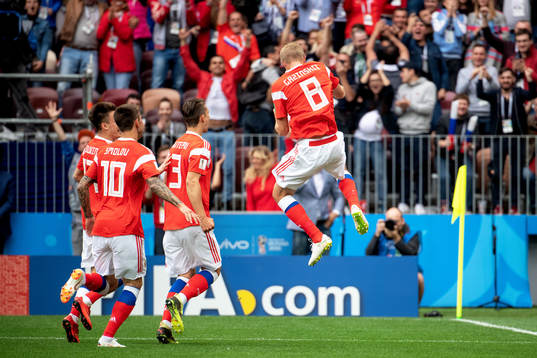Iury Gazinsky of Russia celebrates