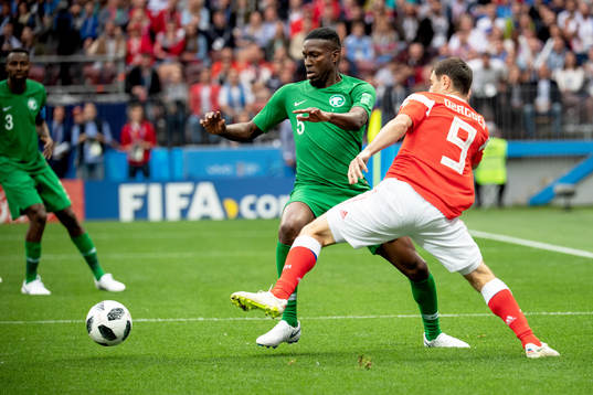 oOmar Othman of Saudiarabia and Alan Dzagoev of Russia