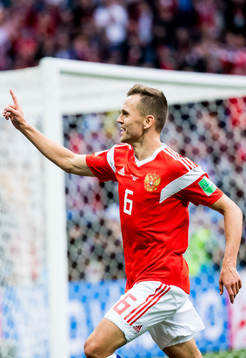 Denis Cheryshev of Russia celebrates