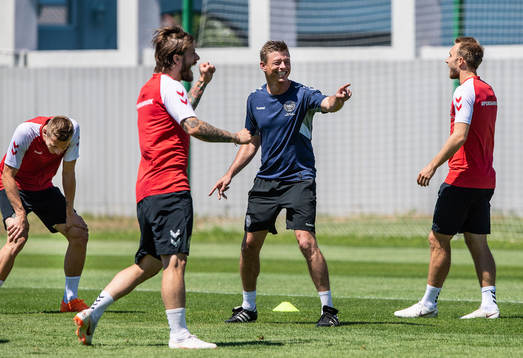 Lukas Lerager, Danmark, Jon Dahl Tomasson, ass. træner
