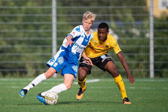IFK Göteborgs Marcus Larsson och Elfsborgs Ornel Makindu