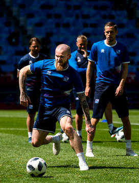 Aron Gunnarsson of Iceland