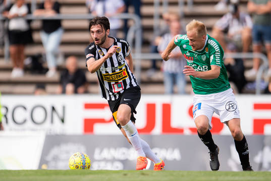 Bläddra bland fler bilder av Fotboll, Superettan, Landskrona - Brage