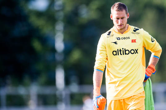 Goalkeeper Iven Austbø of Viking looks dejected in the