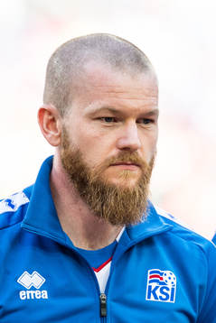 Aron Gunnarsson of Iceland prior the FIFA World Cup group