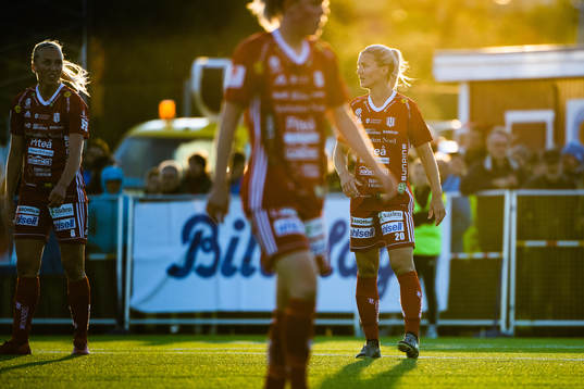 Piteås Emelie Lövgren i midnattssolen