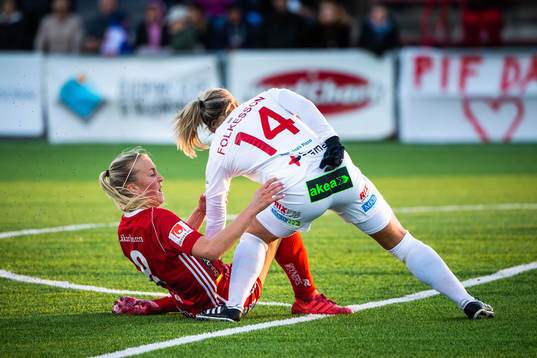 Piteås Julia Karlenäs och Rosengårds Hanna Folkesson