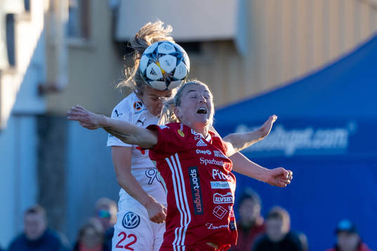 Rosengårds Fiona Brown och Piteås Emelie Lövgren