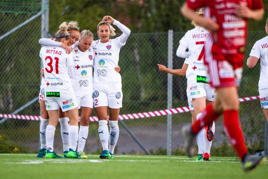 Rosengård jublar