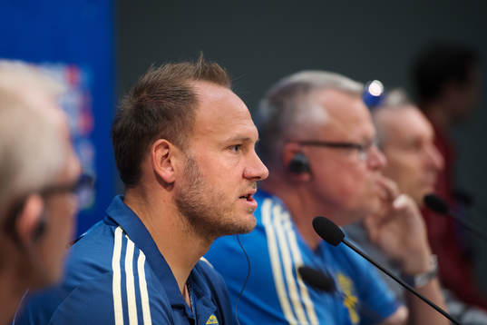 Andreas Granqvist and head coach Janne Andersson of the
