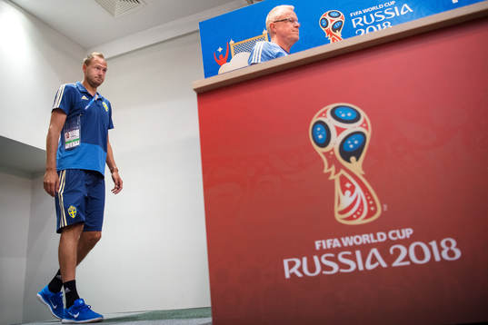 Andreas Granqvist and head coach Janne Andersson of the