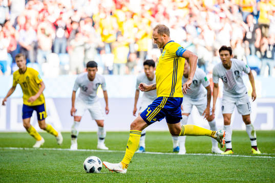 Andreas Granqvist scores the 1-0 goal