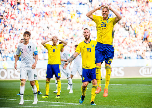 Albin Ekdal, Pontus Jansson and Ola Toivonen of Sweden