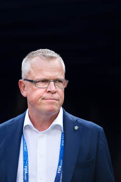 Head coach Janne Andersson of Sweden