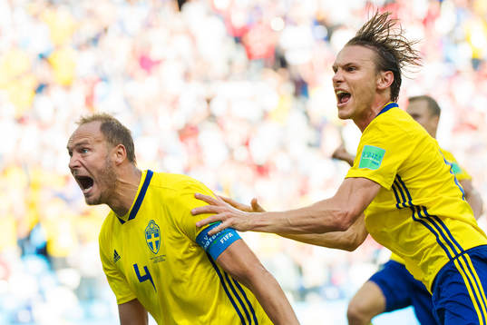 Andreas Granqvist and Albin Ekdal celebrates the 1-0 goal