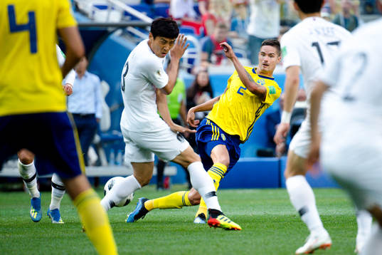 Mikael Lustig of Sweden