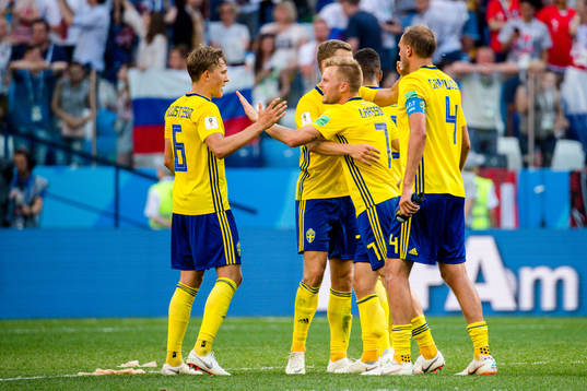 Emil Krafth, Viktor Claesson, Andreas Granqvist and