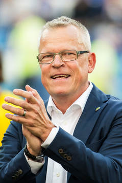 Head coach Janne Andersson of Sweden celebrates