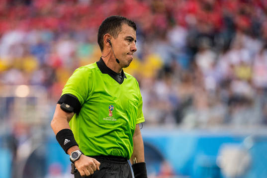 Referee Joel Aguilar