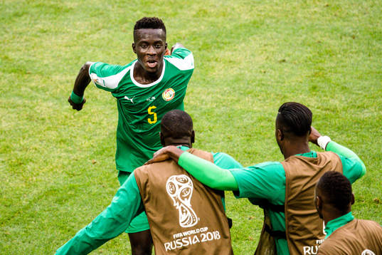 Idrissa Gana Gueye of Senegal celebrates the 0-1 goal