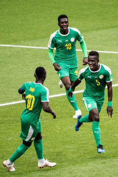 Idrissa Gana Gueye of Senegal celebrates his 0-1 goal