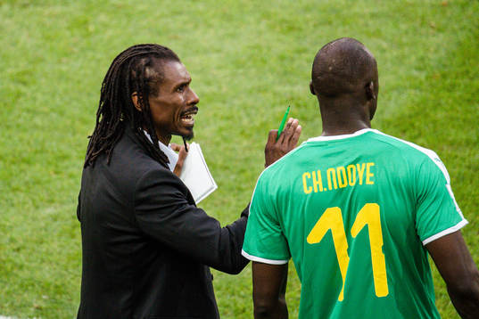 head coach Aliou Cisse and Cheikh Ndoye of Senegal