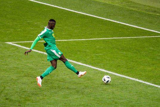 Mbaye Niang of Senegal scores the 0-2 goal