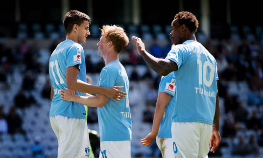 Malmö FFs Alexander Jeremejeff jublar