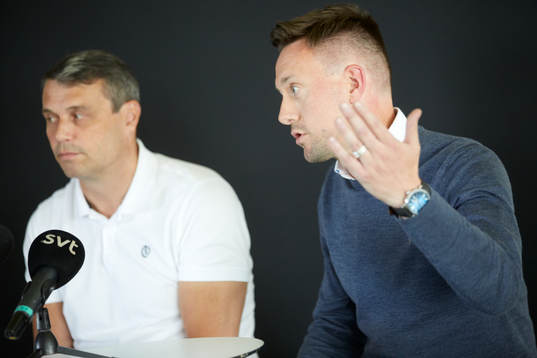 Östersunds ordförande Daniel Kindberg och Ian Burchnall,