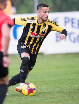 IFK Hässleholms Muhamed Hamdan i matchen i division 2