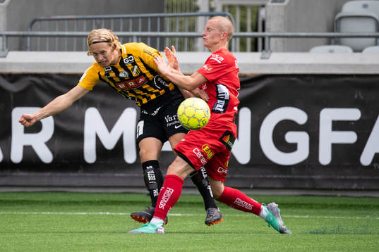 Häckens Gustav Berggren och Elfsborgs Daniel Gustavsson