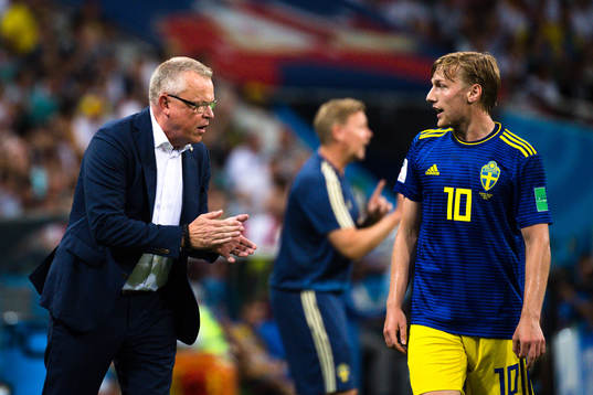 head coach Janne Andersson and Emil Forsberg of Sweden