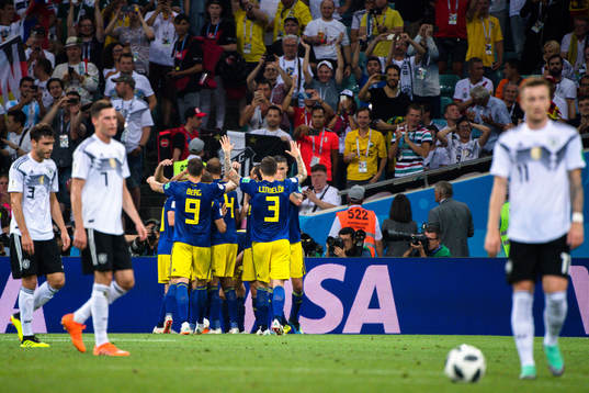 Players of Sweden celebrates with Ola Toivonen
