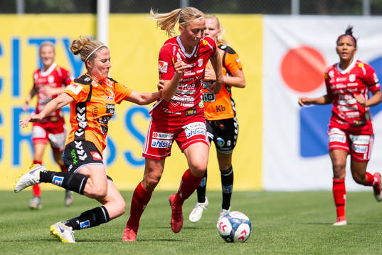 Piteås Julia Karlenäs