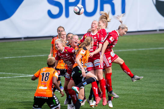 Piteås Julia Karlenäs i nickduell