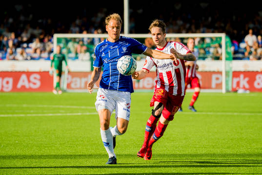 Matti Lund Nielsen of Sarpsborg 08 and Daniel Berntsen of