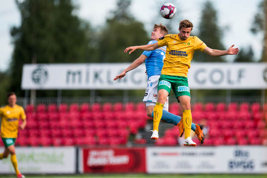 Andreas Dybevik of Sandnes Ulf and Nicolay Solberg of
